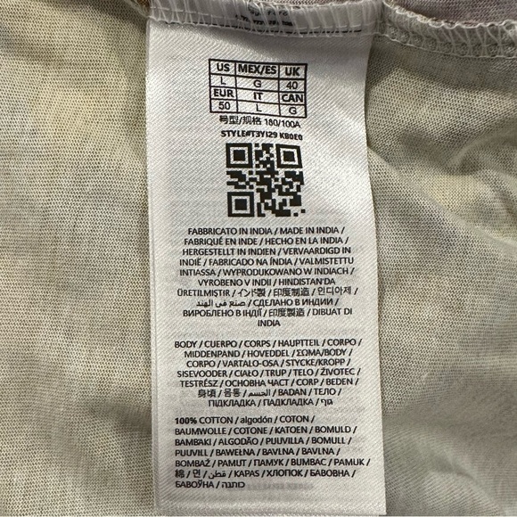 GUESS Men's Desert Sunset Cotton T-Shirt NWT embroidered patches logo Sz L - Picture 7 of 8